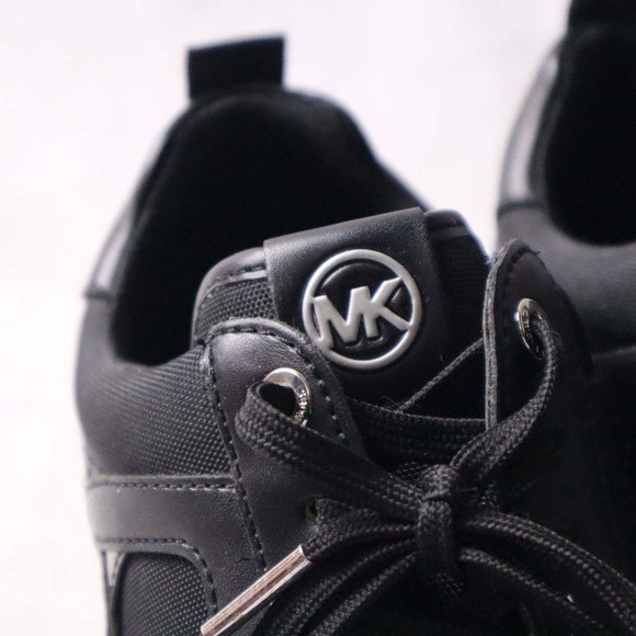 Michael Kors MK Monogram Sneakers Women's 8M Black Lace-Up Athletic Casual Shoes - Picture 5 of 9